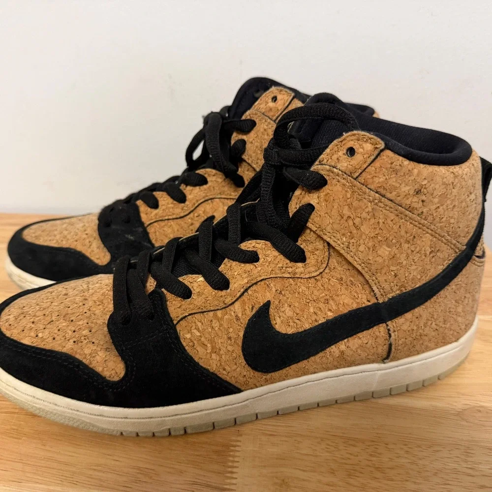 Nike SB Dunk High Cork Black Suede High Top Sneakers 313171-026 Size 11